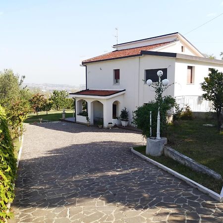 Villa Margherita San Giovanni Teatino Exteriör bild